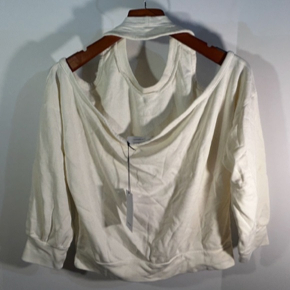 Lanston Halter Open Shoulders and Back Pullover Top/Sweatshirt Cream Size M - Picture 11 of 16